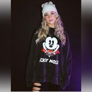 Cakeworthy Disney Mickey Mouse Vampire Cozy Sweatshirt Sz 3XL Halloween